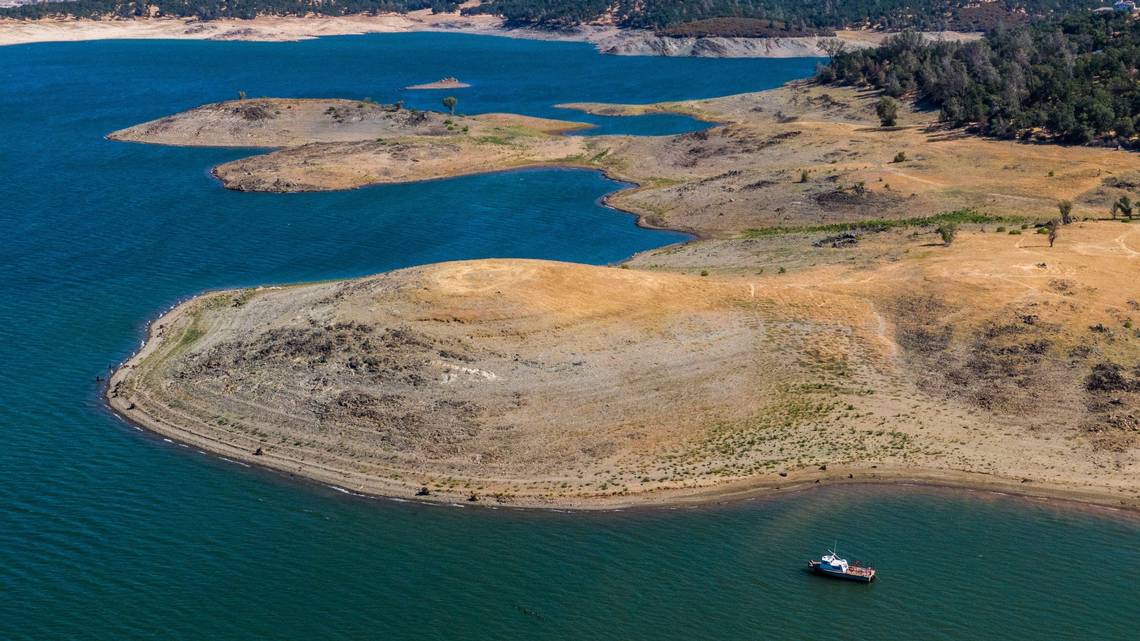plane-remains-found-in-folsom-lake-attributed-to-1986-crash-not-fatal-one-in-1965