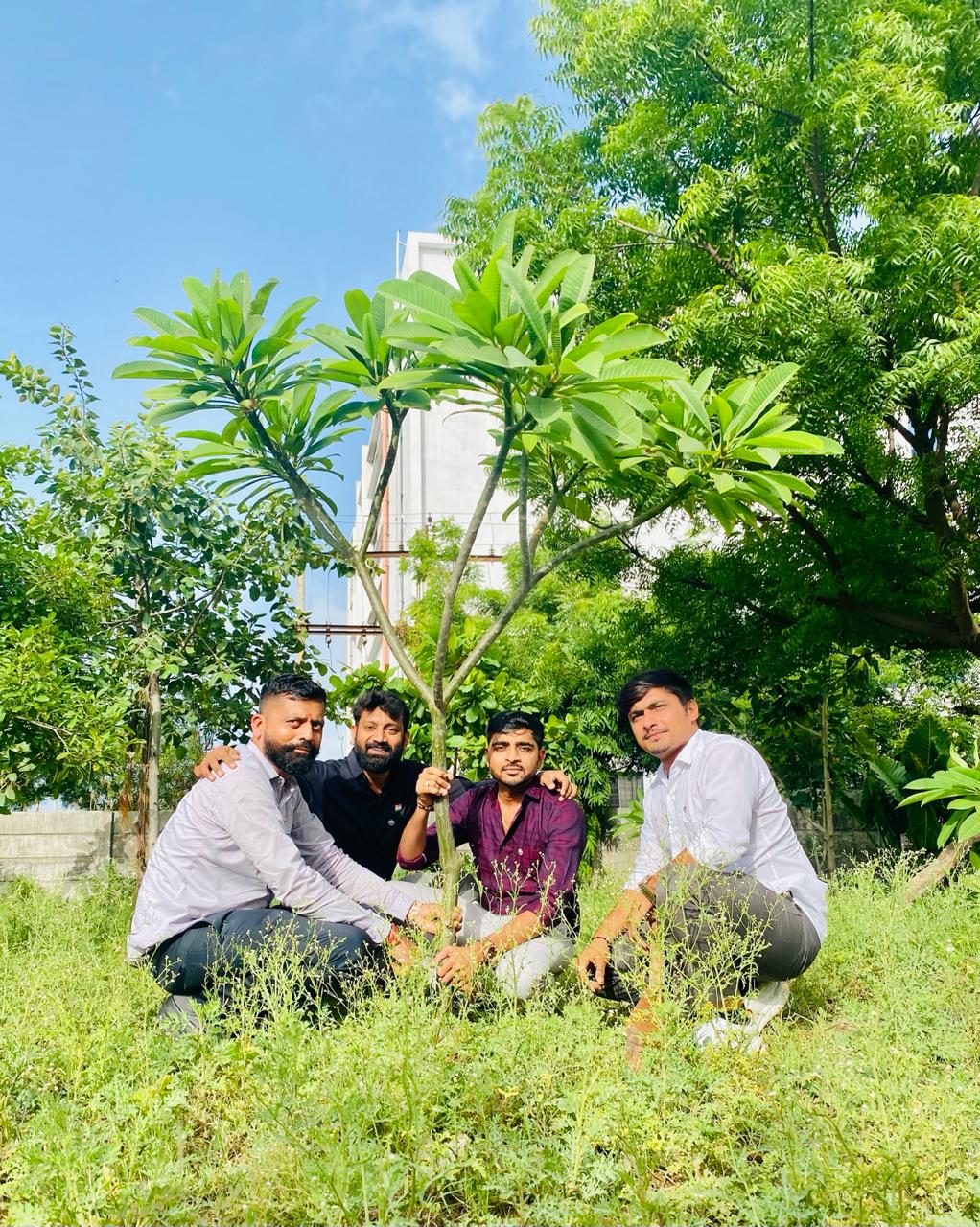 સામાજીક અને સેવાકીય કાર્યમાં સક્રિય યુવા કરૂણેશ રાણપરિયા એ ઉજવ્યો અનોખી રીતે જન્મદિવસ