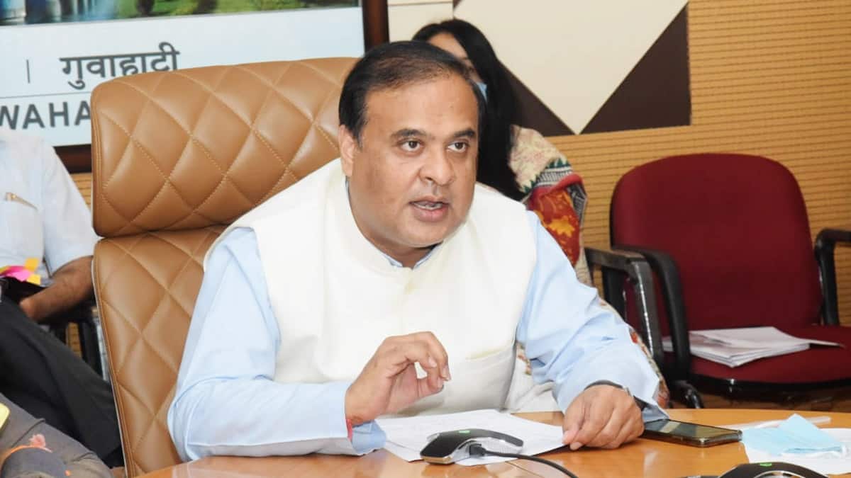 આસામના CM બિસ્વ સરમા વિરુદ્ધ FIR:મિઝોરમની પોલીસે આસામના મુખ્યમંત્રી સામે જ હત્યાના પ્રયાસનો ગુનો દાખલ કર્યો; ષડયંત્રની કલમો પણ લગાવી