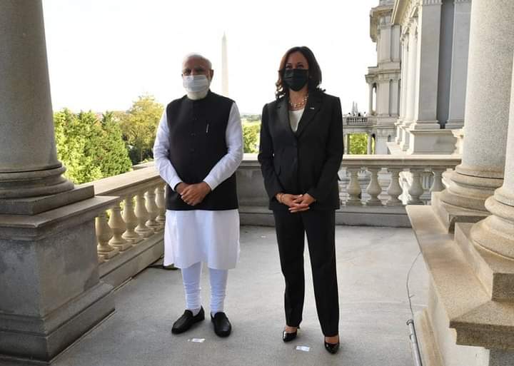 PM Modi US visit : અમેરિકાના ઉપરાષ્ટ્રપતિ કમલા હેરિસને મળ્યા પીએમ મોદી, પાકિસ્તાન પર આતંકવાદી પ્રવૃત્તિઓને લઇને સાધ્યુ નિશાન