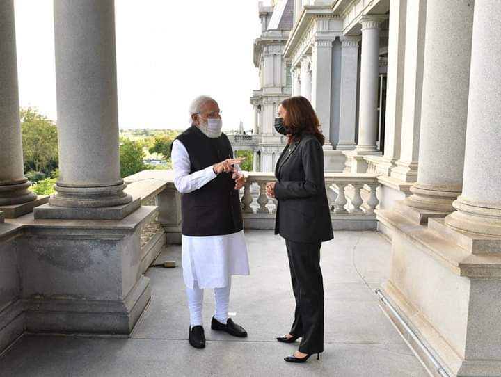 PM Modi US visit : અમેરિકાના ઉપરાષ્ટ્રપતિ કમલા હેરિસને મળ્યા પીએમ મોદી, પાકિસ્તાન પર આતંકવાદી પ્રવૃત્તિઓને લઇને સાધ્યુ નિશાન