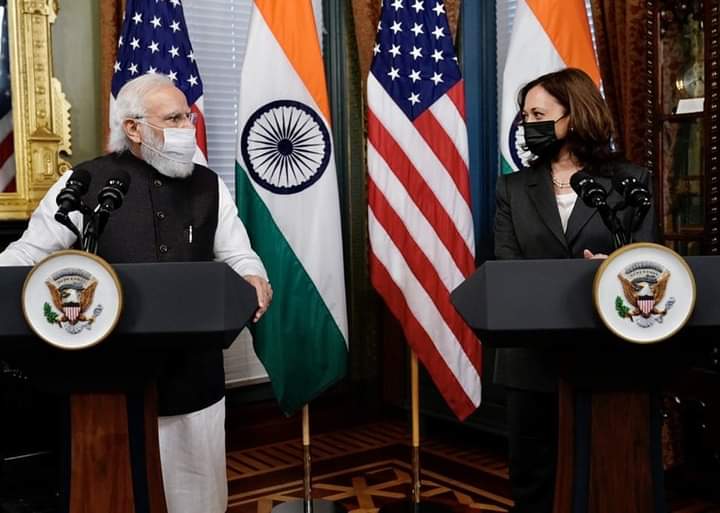 PM Modi US visit : અમેરિકાના ઉપરાષ્ટ્રપતિ કમલા હેરિસને મળ્યા પીએમ મોદી, પાકિસ્તાન પર આતંકવાદી પ્રવૃત્તિઓને લઇને સાધ્યુ નિશાન