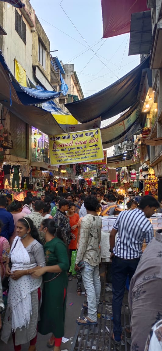 18102021-diwali-bazar