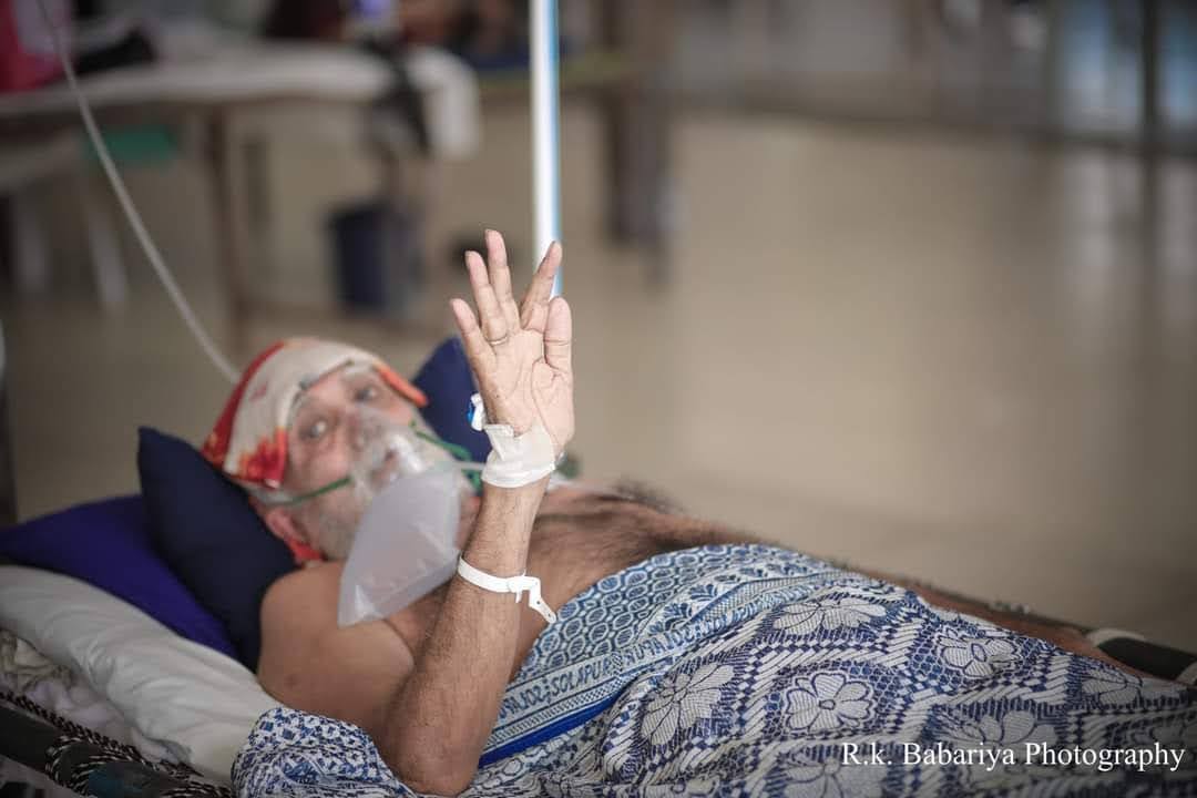 સુદામા ચેરીટેબલ ટ્રસ્ટ-સુરતના યુવાનોની ભાવનગર રાજવી યુવરાજ જયવીરરાજસીંહ ગોહીલ સાથે નવા વર્ષની મુલાકાત