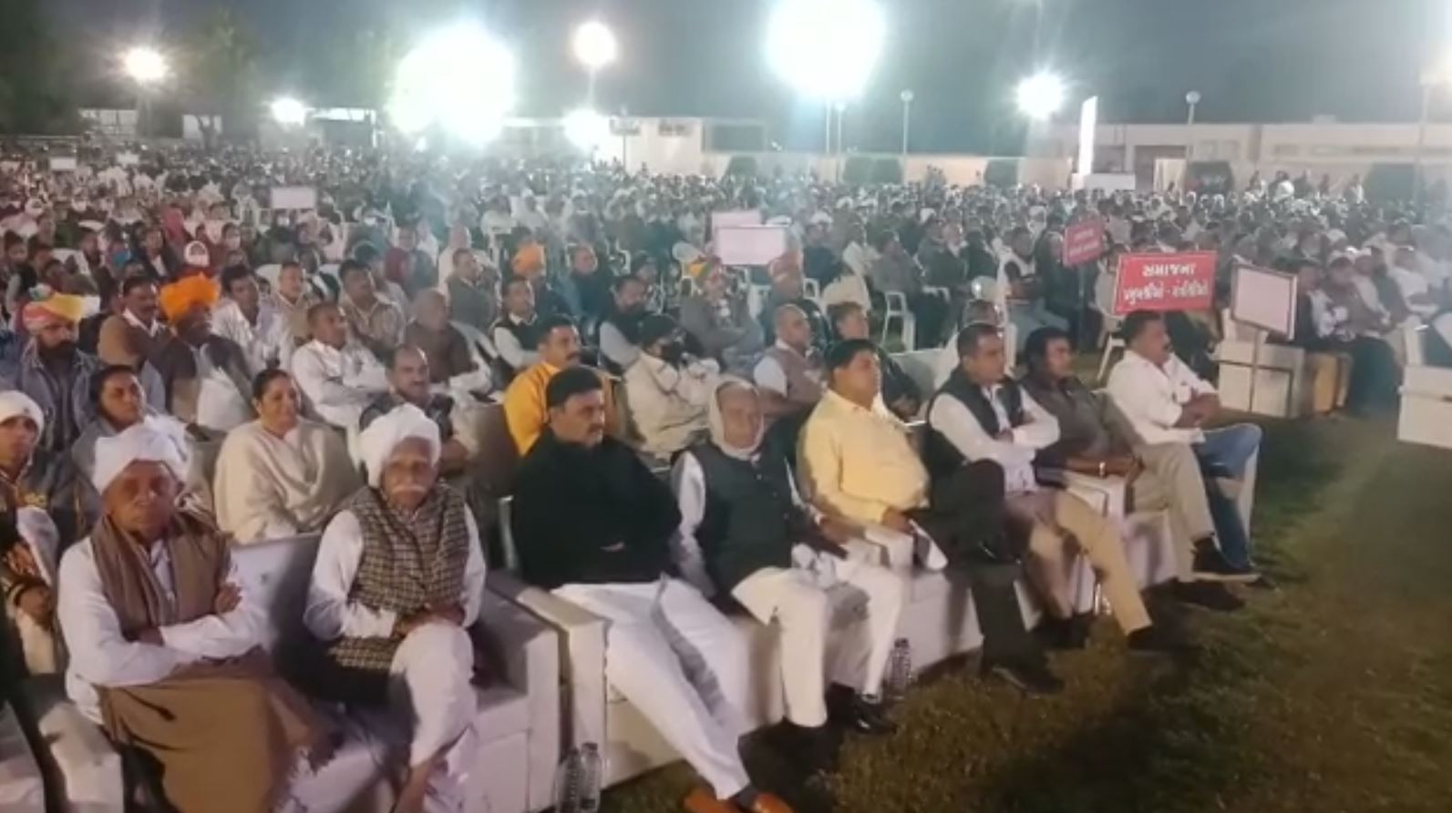 આજે ૨૦૦ પાટીદારોની અમદાવાદમાં બાઈક રેલી, પાટીદાર સમાજના આગેવાન નરેશ પટેલનું અમદાવાદમાં શક્તિપ્રદર્શન
