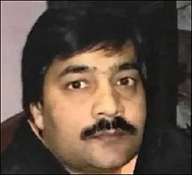 Big Breaking: સમાજવાદી નામે જાણીતા અત્તરનાં વેપારી પિયુષ જૈન પાસેથી મળી ૧૦૦૦ કરોડની સંપત્તિ, ૬૦ કલાકથી ચાલુ છે એકધારૂ સર્ચ ઓપરેશન