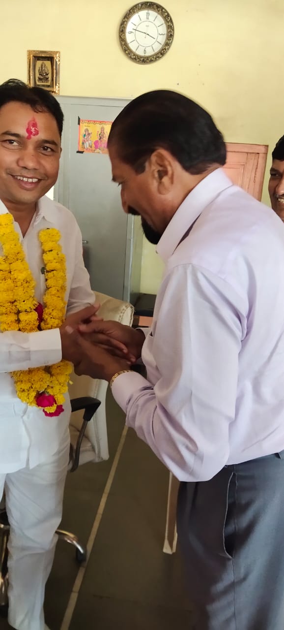 રામપુરા વહાણવટી માતાજીના નવીન મંદિરનો પ્રાણપ્રતિષ્ઠા મહોત્સવ યોજવા ટ્રસ્ટીગણોની માતાજીના મંદિરે બેઠક, મંત્રી ગજેન્દ્રસિંહ પરમારની વિશેષ ઉપસ્થિતિ...ચૈત્રી મહિનામાં ત્રિદિવસીય કાર્યક્રમોનુ આયોજન