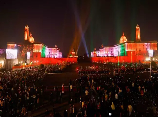 Beating Retreat 2022 LIVE:'બીટિંગ ધ રિટ્રીટ' માં સેનાનું 'શક્તિ પ્રદર્શન', વિજય ચોક પર રાષ્ટ્રપતિને આપી સલામી