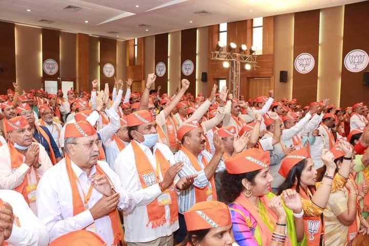 2 દિવસ વડાપ્રધાન મોદી ગુજરાતમાં, વિધાનસભાની ચૂંટણીનું રણશિંગુ ફૂંકશે : બેક ટુ બેક ત્રણ કાર્યક્રમો