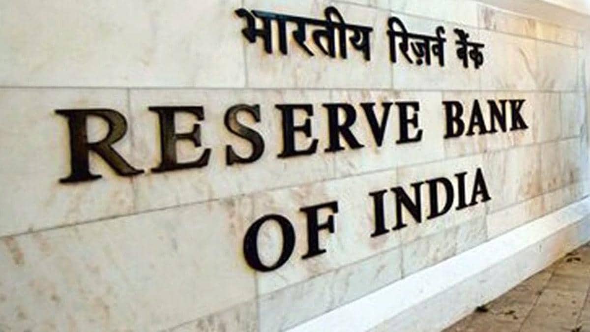 RBI દ્વારા મોટી કાર્યવાહી, 5 NBFCનું લાઇસન્સ રદ; શું તમે પણ અહીંથી લોન લીધી છે?