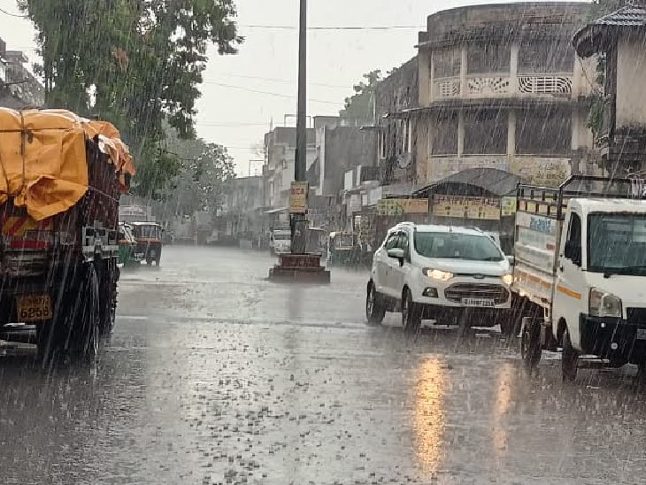 જેઠમાં અષાઢી માહોલ : ઉત્તર ગુજરાતમાં વરસાદી માહોલ; હારીજના રોડા ગામમાં મહિલા પર વીજળી પડતાં મોત