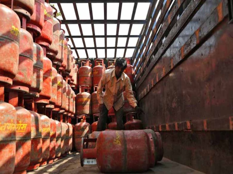 0109-2022-100-rupees-reduction-in-commercial-lpg-cylinder-price