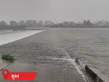 24062025-monsoon-hits-gujarat-heavy-rains-in-135-talukas